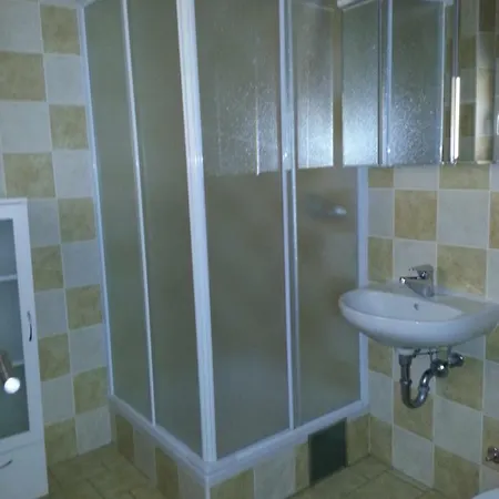 Dora Apartman Biograd Na Moru